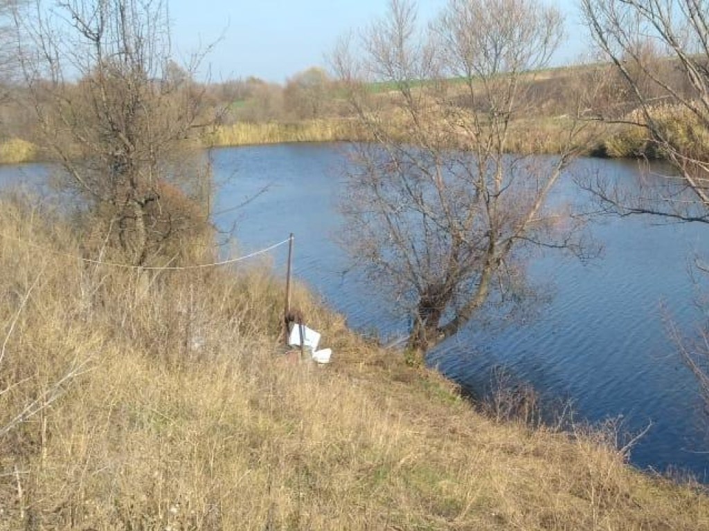 На Харьковщине в пруду утонул 5-летний мальчик (ФОТО)