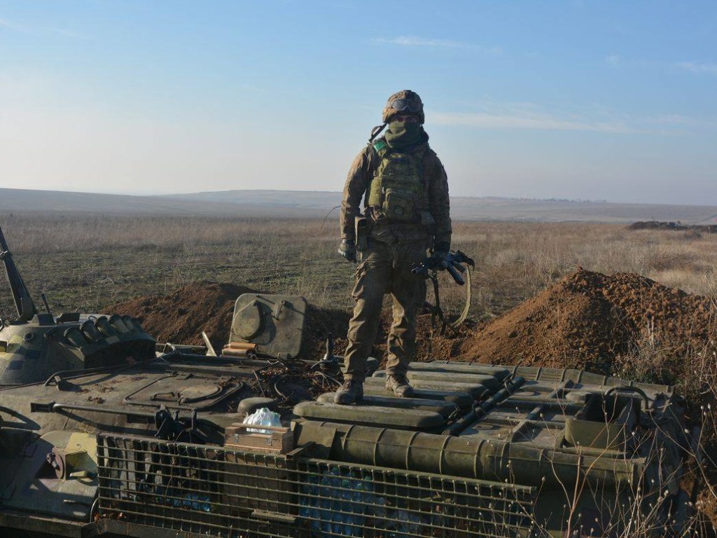 Сутки в ООС: противники обстреляли позиции украинских военных более 20 раз