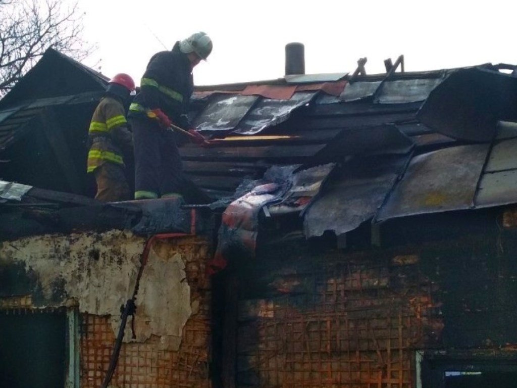 Под Киевом в частном доме сгорела женщина (ФОТО) 
