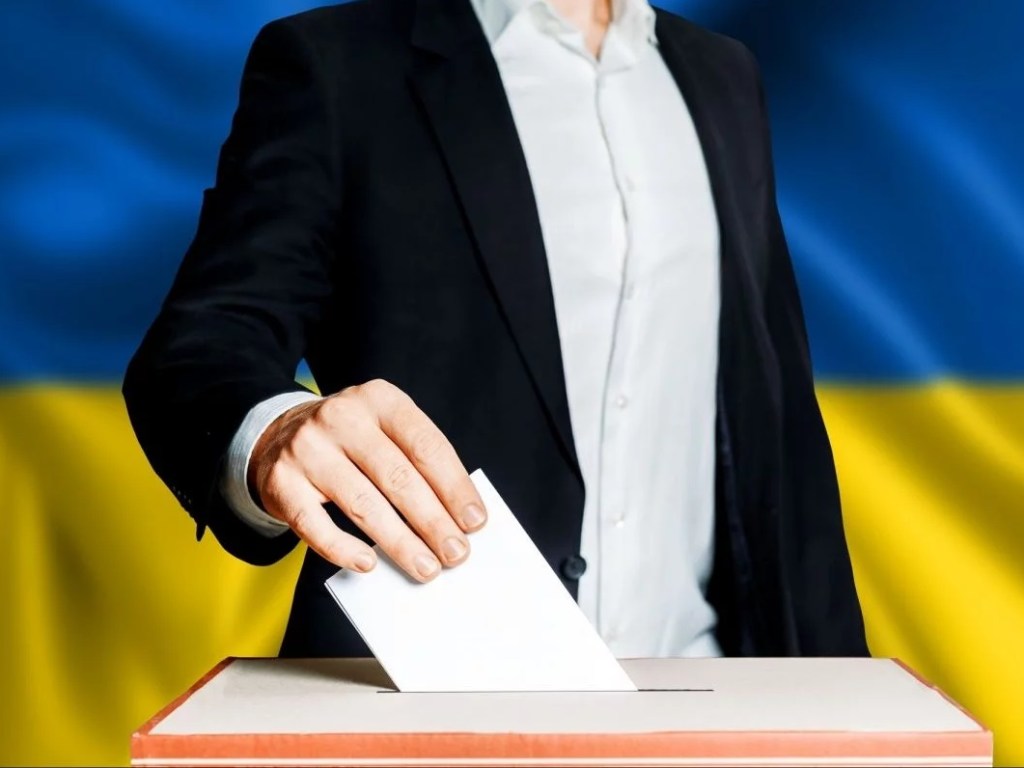 Большинство украинцев поддерживают право переселенцев на участие в выборах &#8212; опрос