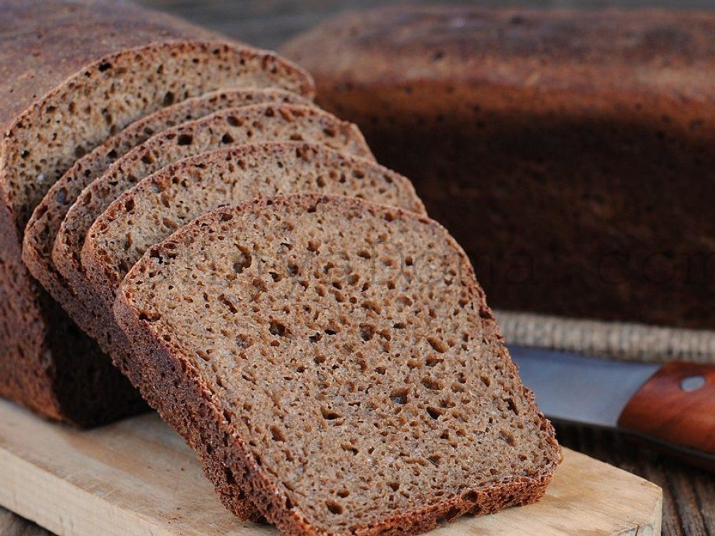 Как худеть на черном хлебе с тмином: врачи раскрыли секрет