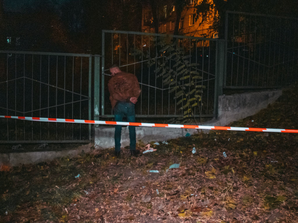 В Киеве на Печерске рецидивист порезал сожителя матери и побежал в больницу за помощью (ФОТО)