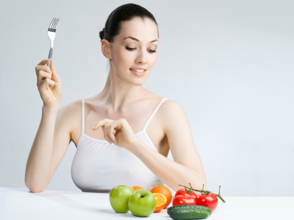 Диетолог назвал овощи и фрукты, которые ускоряют похудение