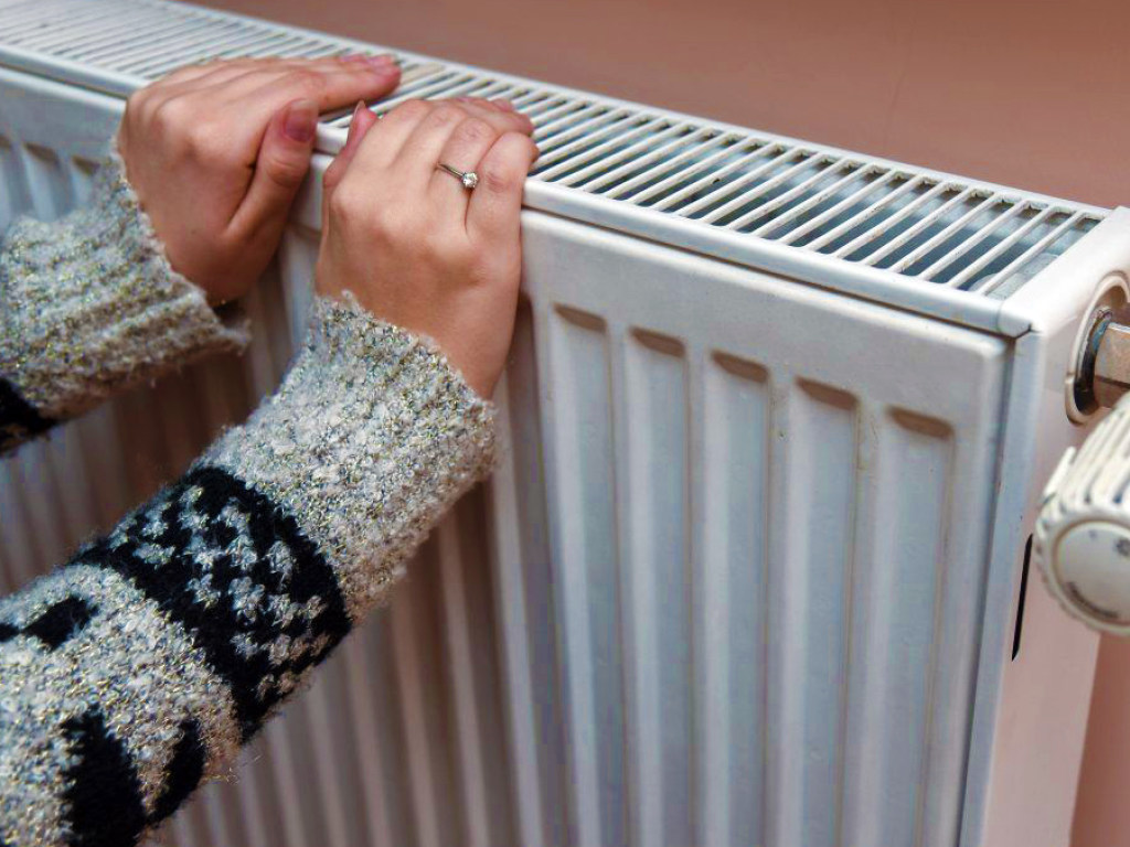В ряде украинских городов могут не включить отопление – эксперт