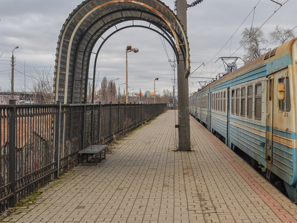  «Киевпасстранс»: утренние рейсы киевской электрички отменили из-за действий вандалов