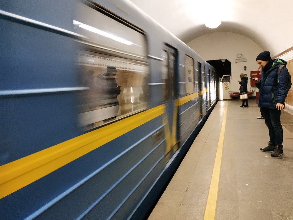 Частые «минирования» столичного метро показали проблемы с наземным транспортом – депутат Киевсовета