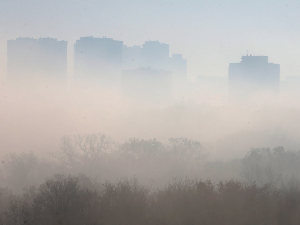 Опасный туман: местная власть травит киевлян – эколог