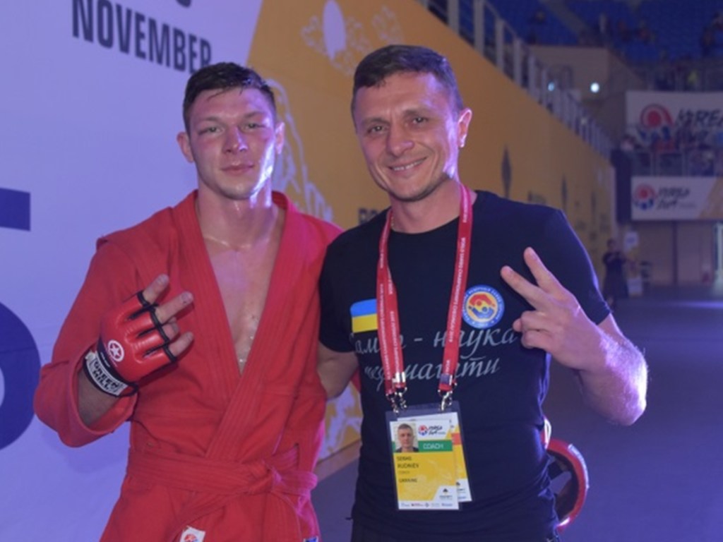 Двукратным чемпионом мира по самбо стал украинец