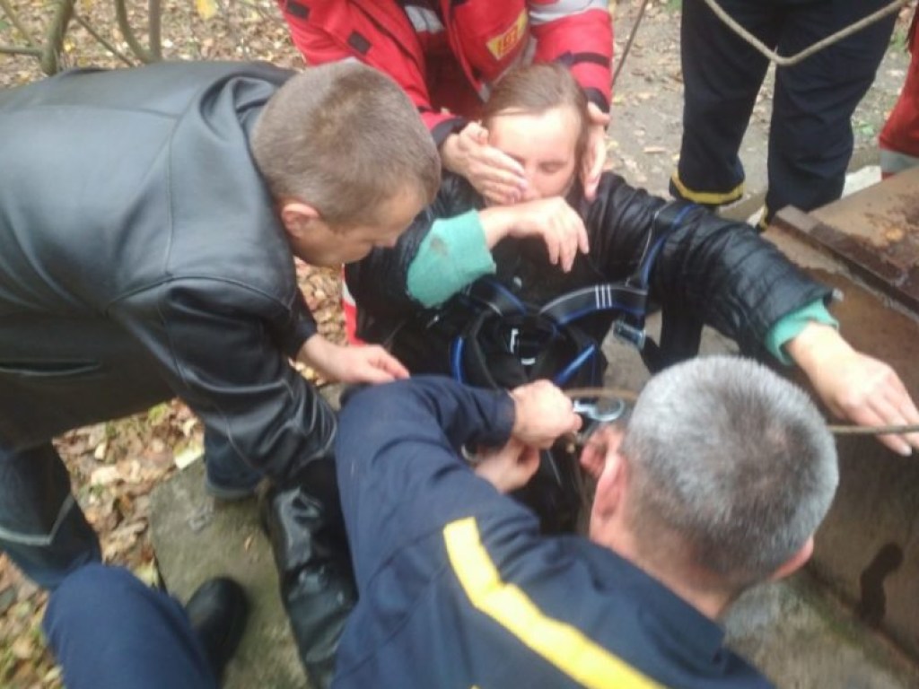 В Запорожской области женщина рухнула в колодец (ФОТО)