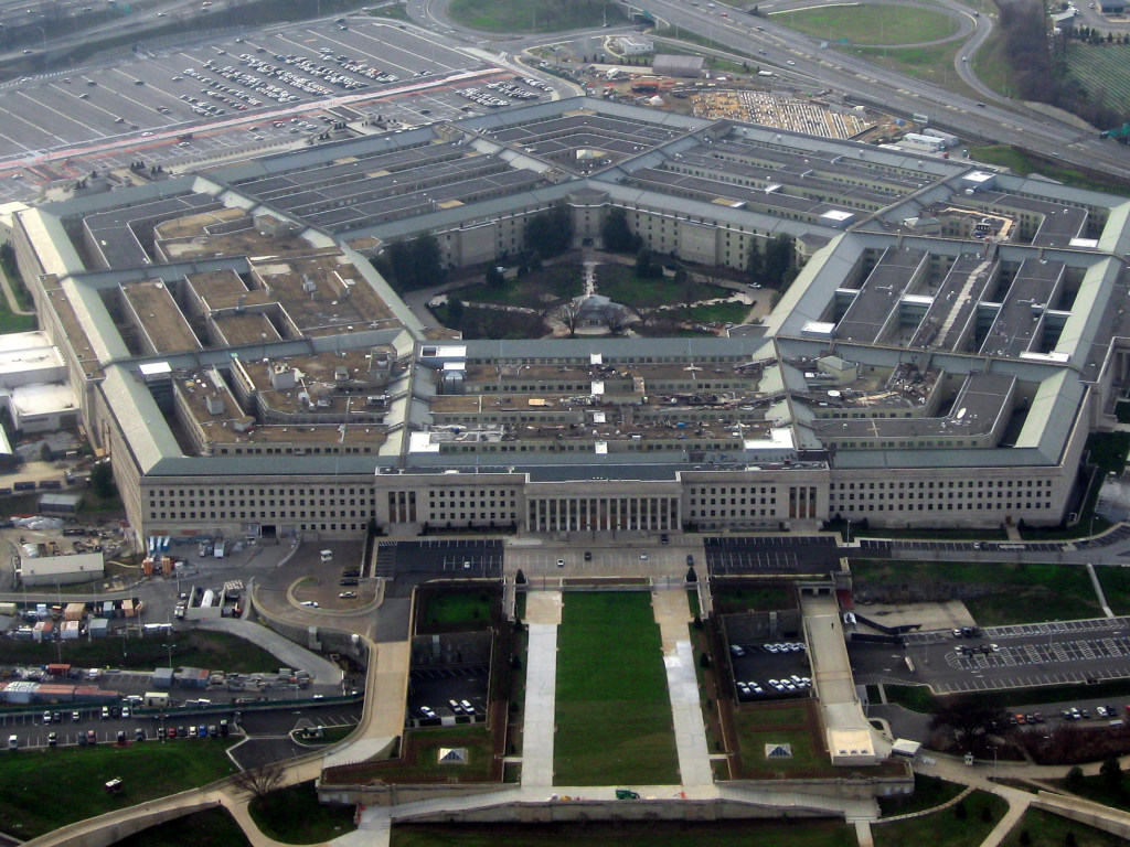 Пентагон прекратит лоббировать интересы Украины в получении Киевом военной помощи США &#8212; американский эксперт