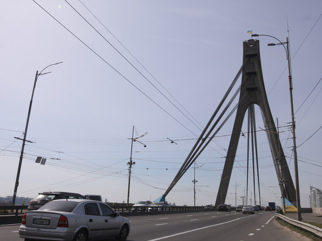 Сегодня из-за ремонта на столичном Северном мосту перекроют движение транспорта