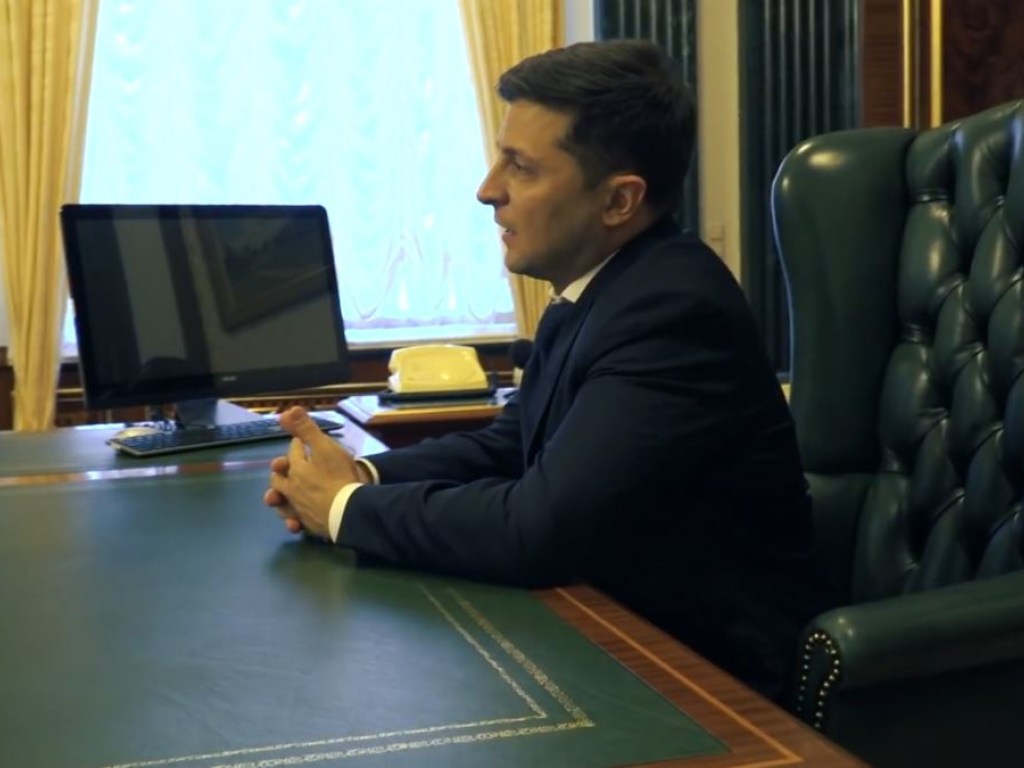 Зеленский прокомментировал принятие законопроекта о рынке земли (ВИДЕО)