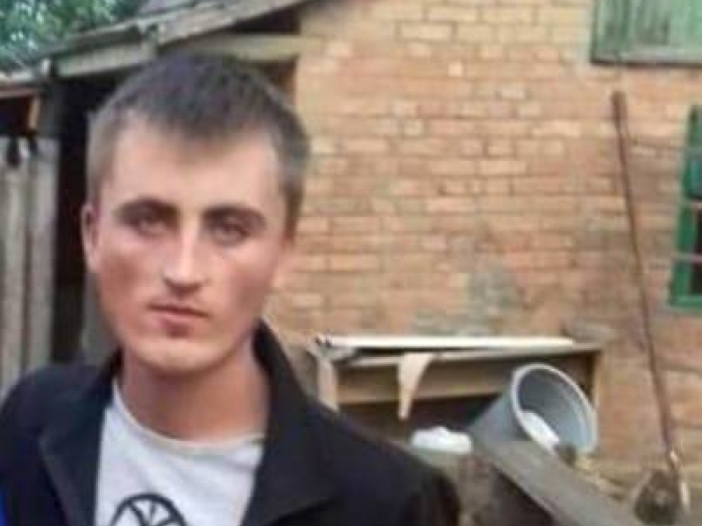 Ушел на работу и не вернулся: в Киеве разыскивают парня с шрамом на руке в виде полумесяца (ФОТО)