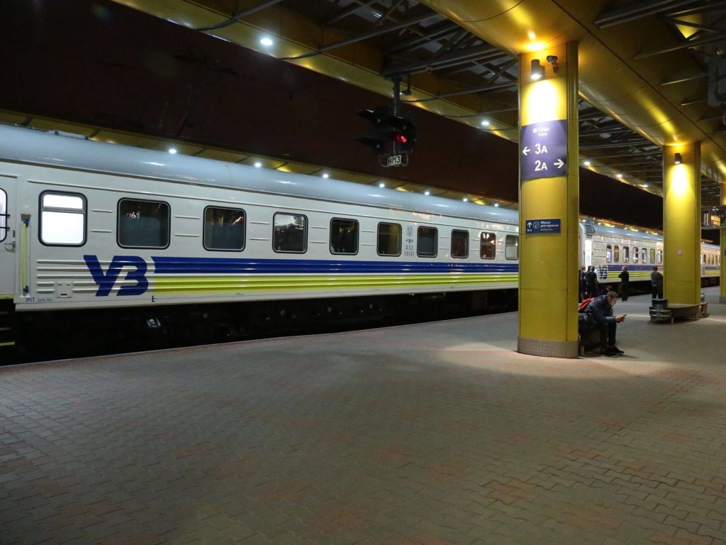 В «Укрзализныце» выделили шесть дополнительных поездов на новогодние праздники