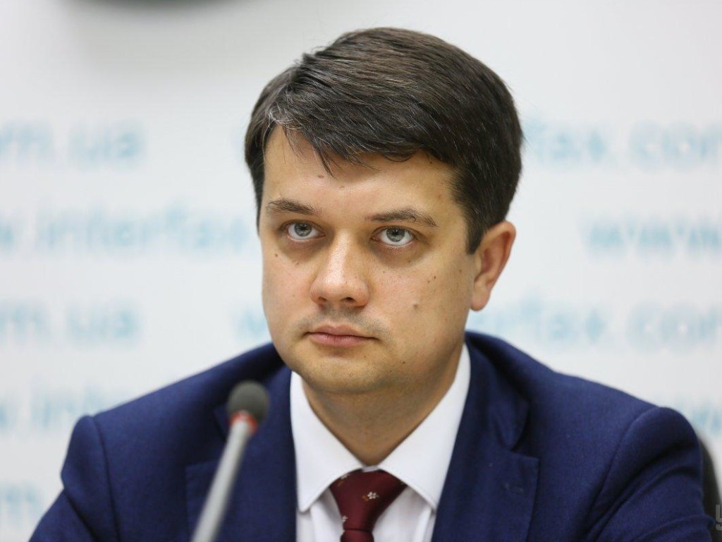 Разумков: новый закон об особом статусе Донбасса нужно принять до конца года