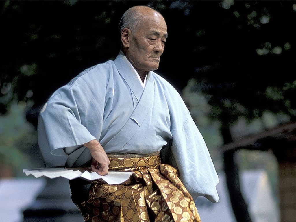 Как дожить до 100 лет: раскрыт секрет японского долголетия