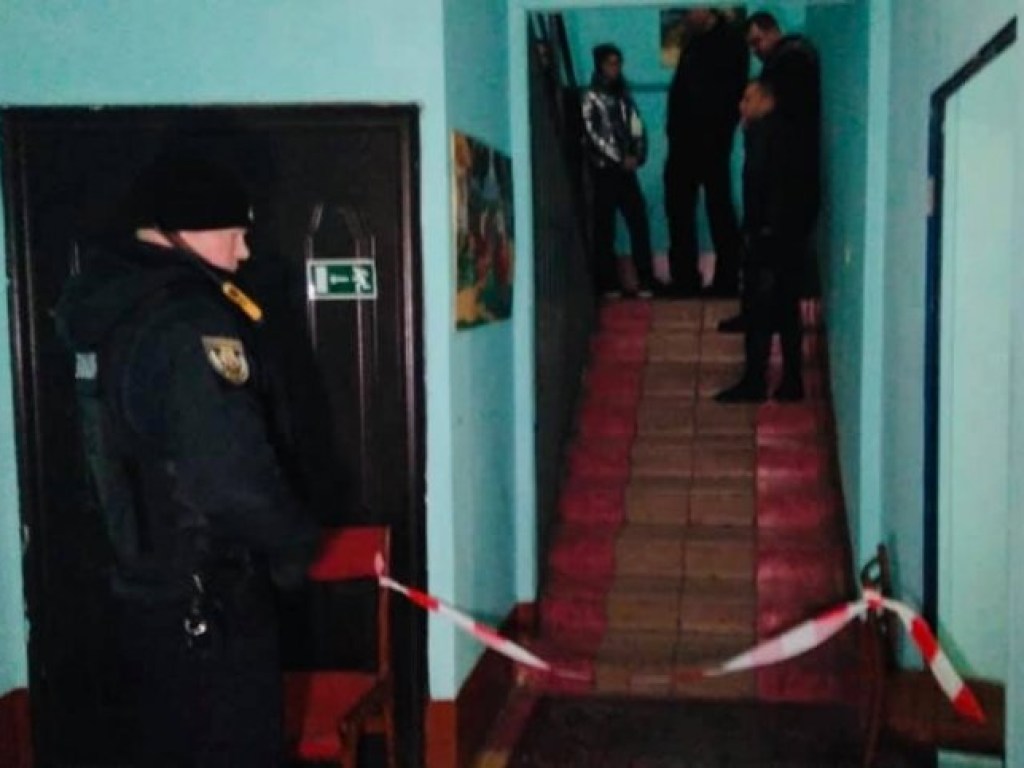 Взрыв гранаты в общежитии на столичной Троещине: погибло двое парней (ФОТО, ВИДЕО)