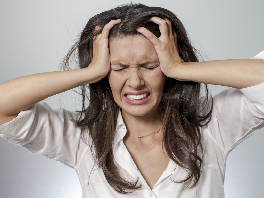 Женщины испытывают стресс сильнее мужчин &#8212; исследование