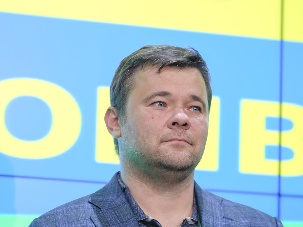 Богдан провел тайную встречу с журналистами: стали известны шокирующие подробности поведения главы ОПУ