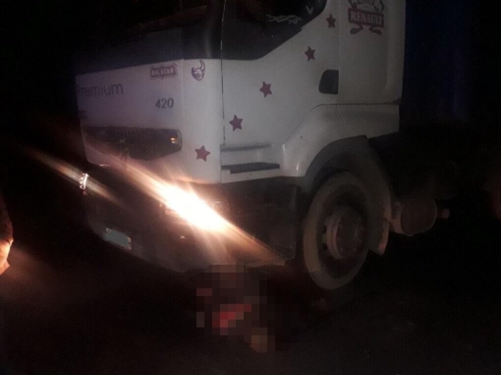 56-летний водитель грузовика сбил насмерть пешехода на Закарпатье