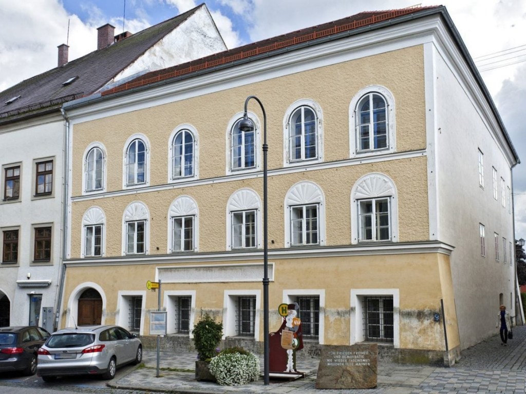 В Австрии придумали, как использовать дом Гитлера