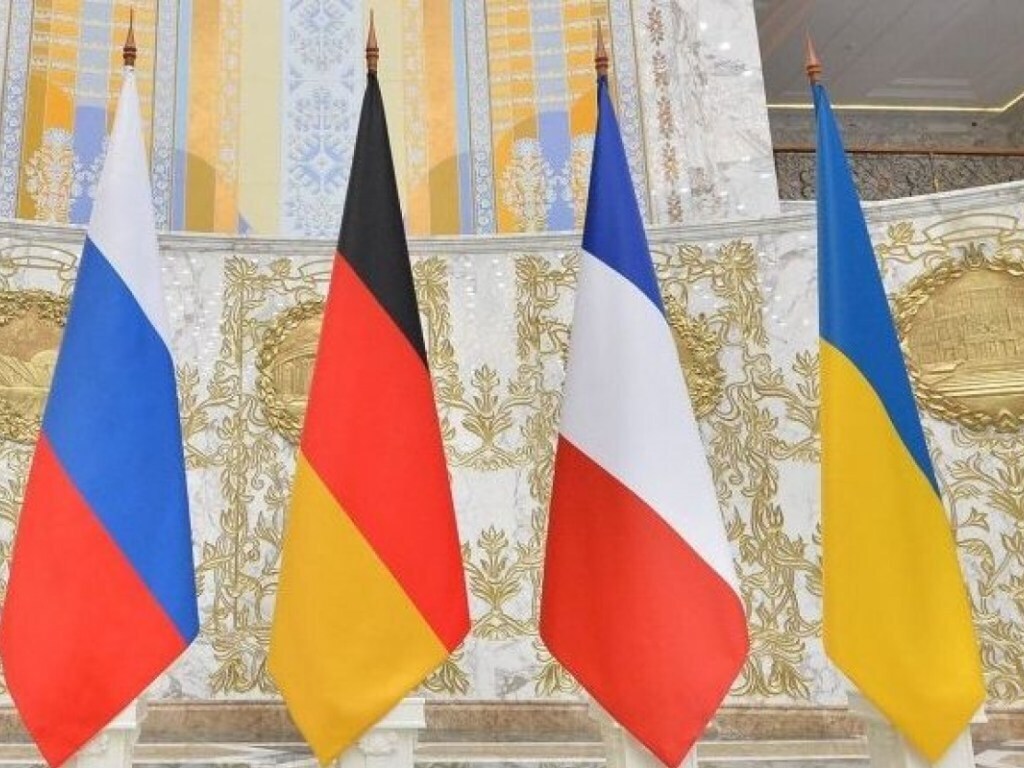 Эксперт: на нормандском саммите стороны не смогут договориться об изменениях в Конституцию Украины