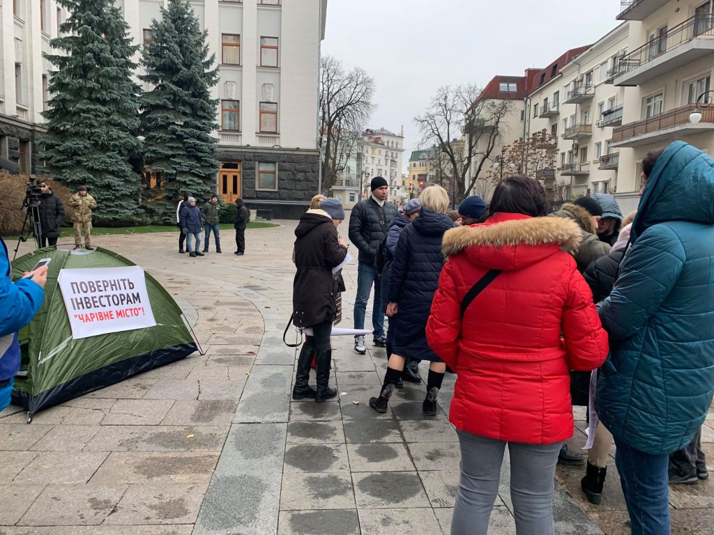 «Новая «Элита-центр» в Киеве: 2000 семей останутся без жилья по вине Минобороны (ФОТО)