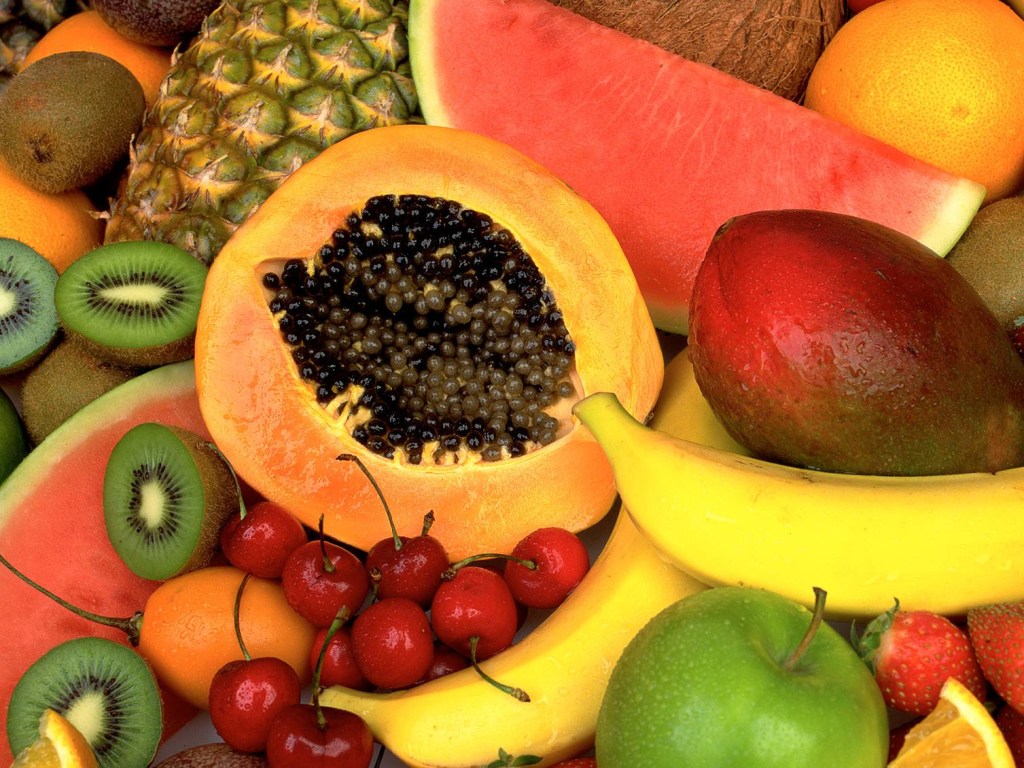 Эксперты назвали фрукт, который поможет убрать жир с живота