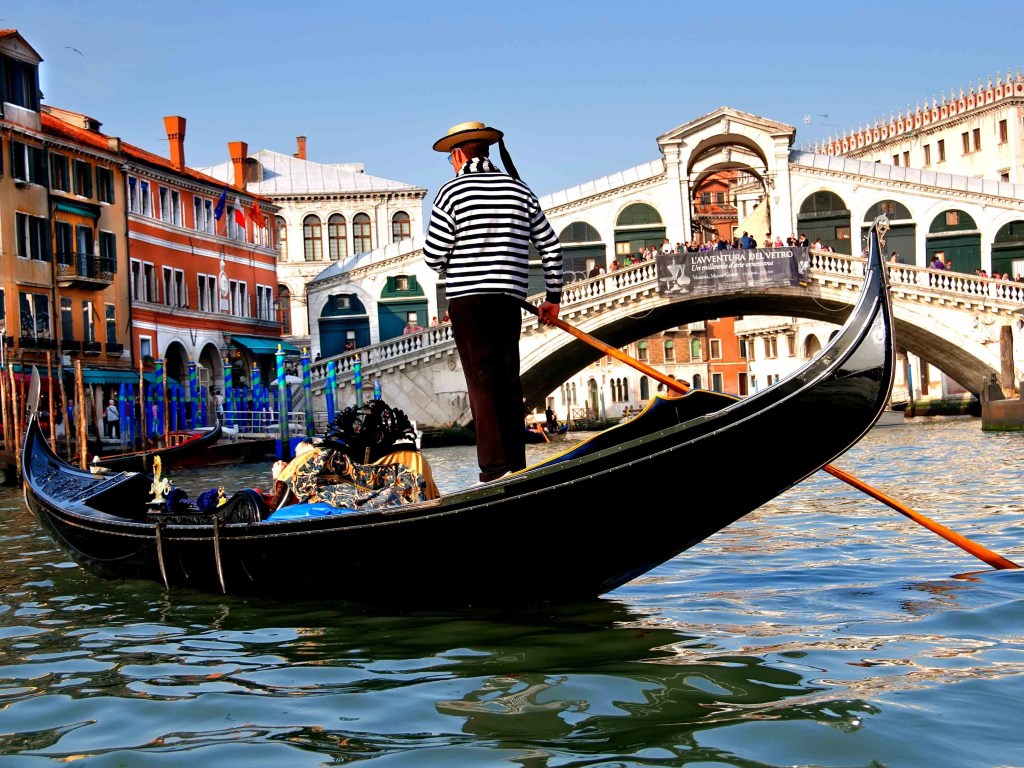 В Венеции проходит референдум по автономии