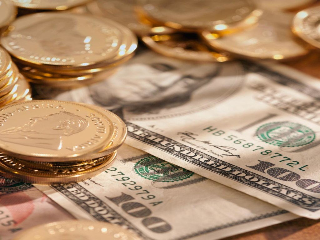 НБУ нарастил объемы покупки валюты на межбанке