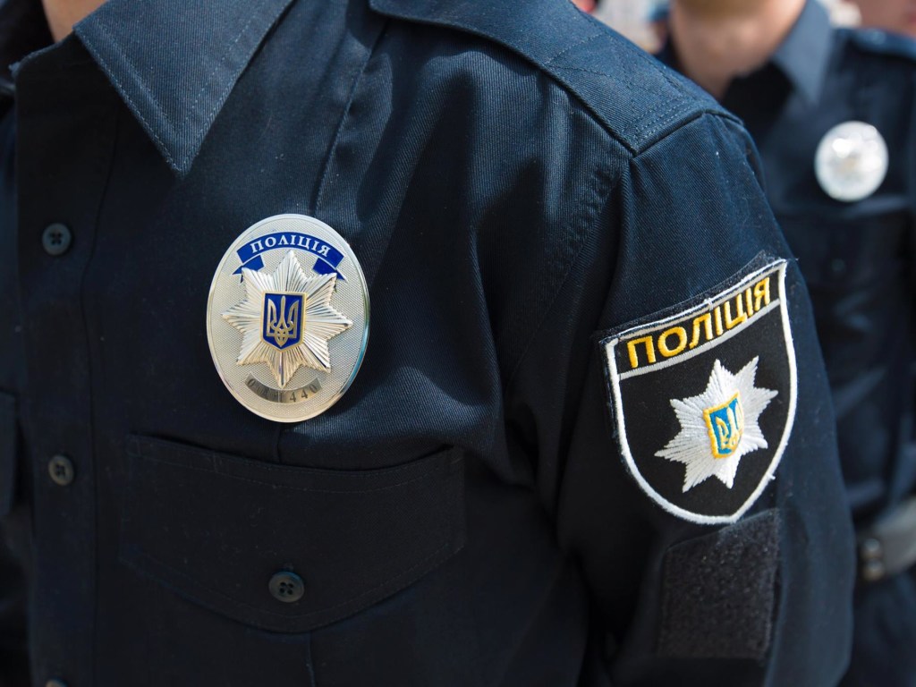 Под Киевом пьяная женщина едва не убила соседку за 47 гривен и продукты питания
