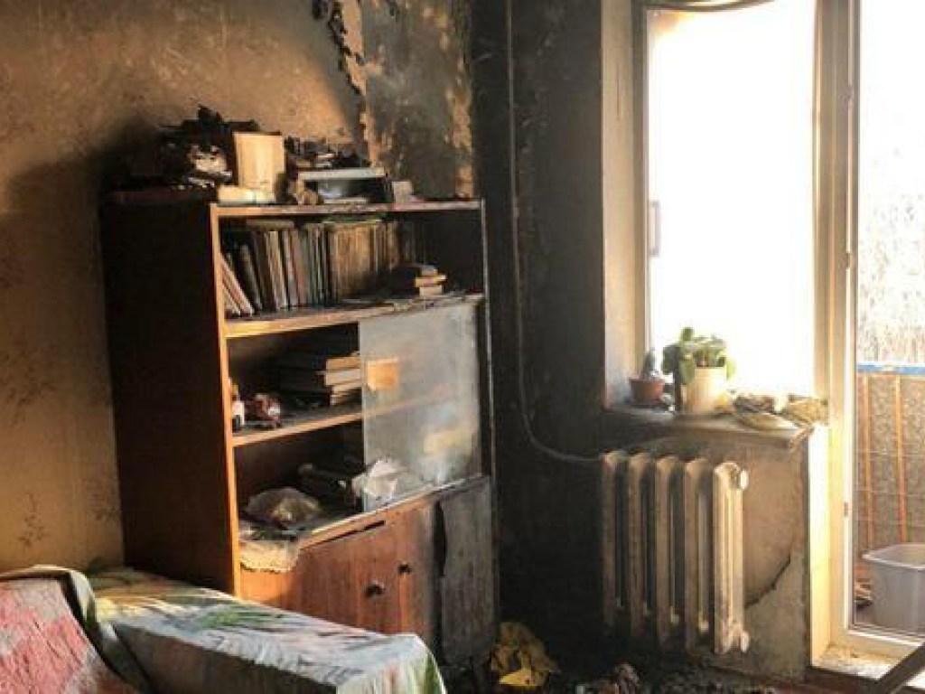 В Кривом Роге прогремел взрыв в многоэтажке: пострадал мужчина (ФОТО)