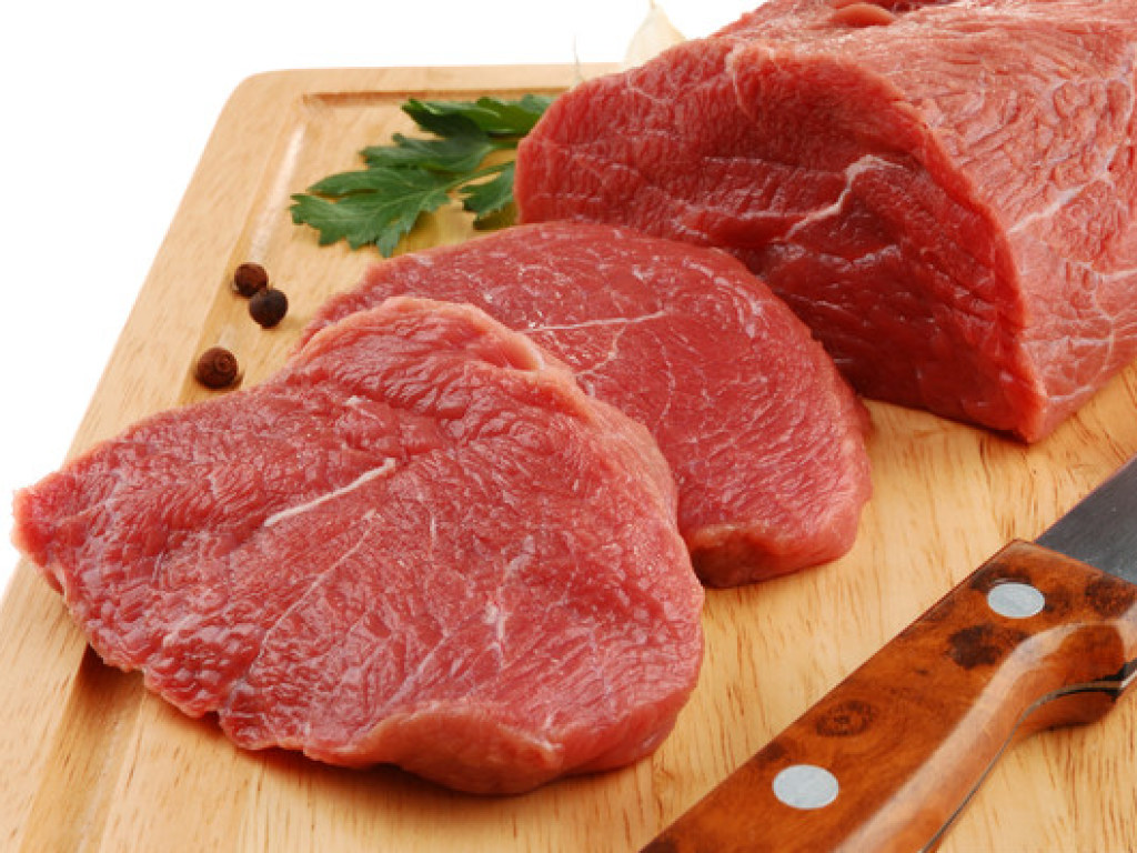 Врач: в холода стоит хотя бы пару раз в неделю употреблять красное мясо и субпродукты