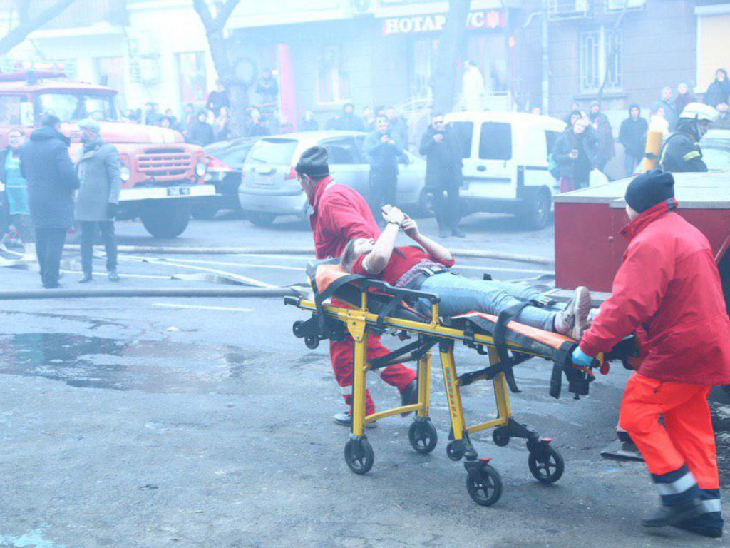 Пожар в Одессе: сейчас в больницах находится 18 человек, среди них 7 детей (ФОТО)