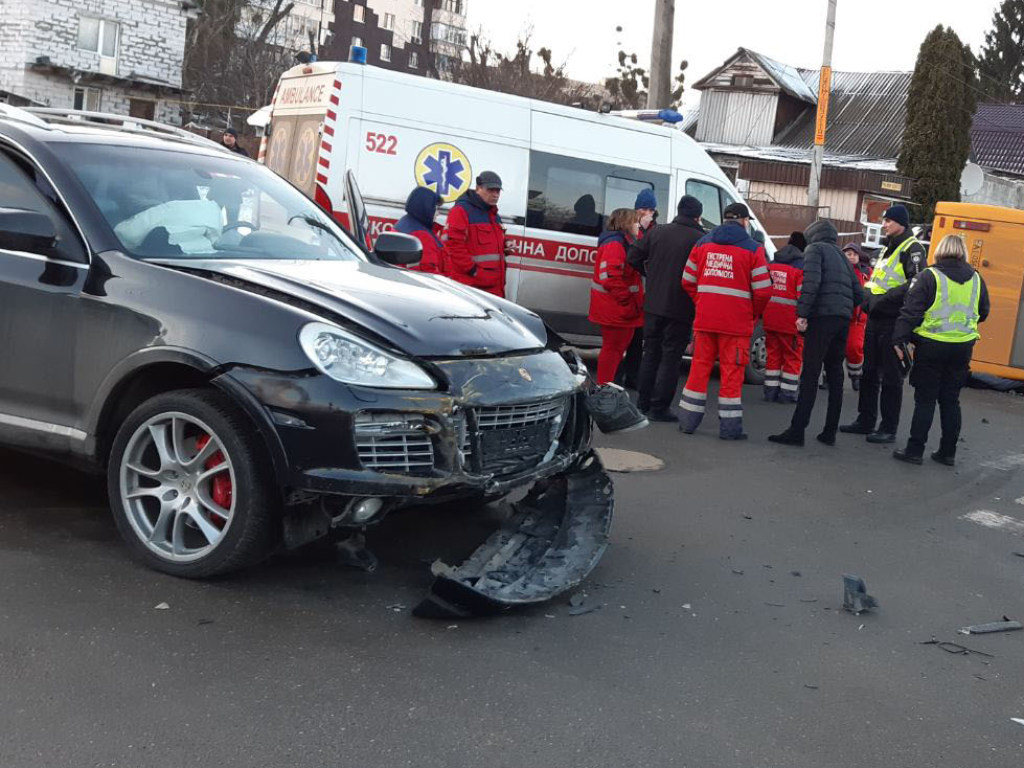 Смертельное ДТП под Киевом: водителя Porsche Cayenne арестовали