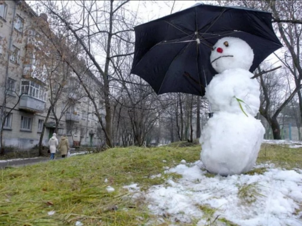 Синоптик:  В воскресенье в Украине потеплеет, местами ожидаются осадки