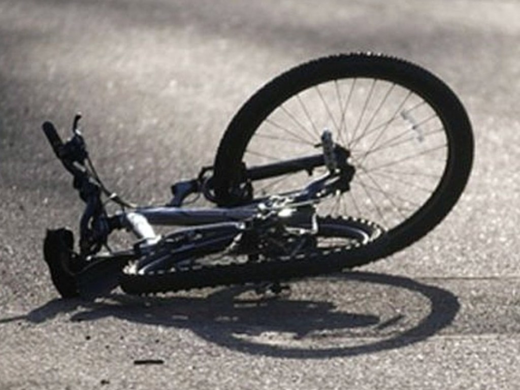 На Житомирщине водитель сбил насмерть велосипедиста и скрылся