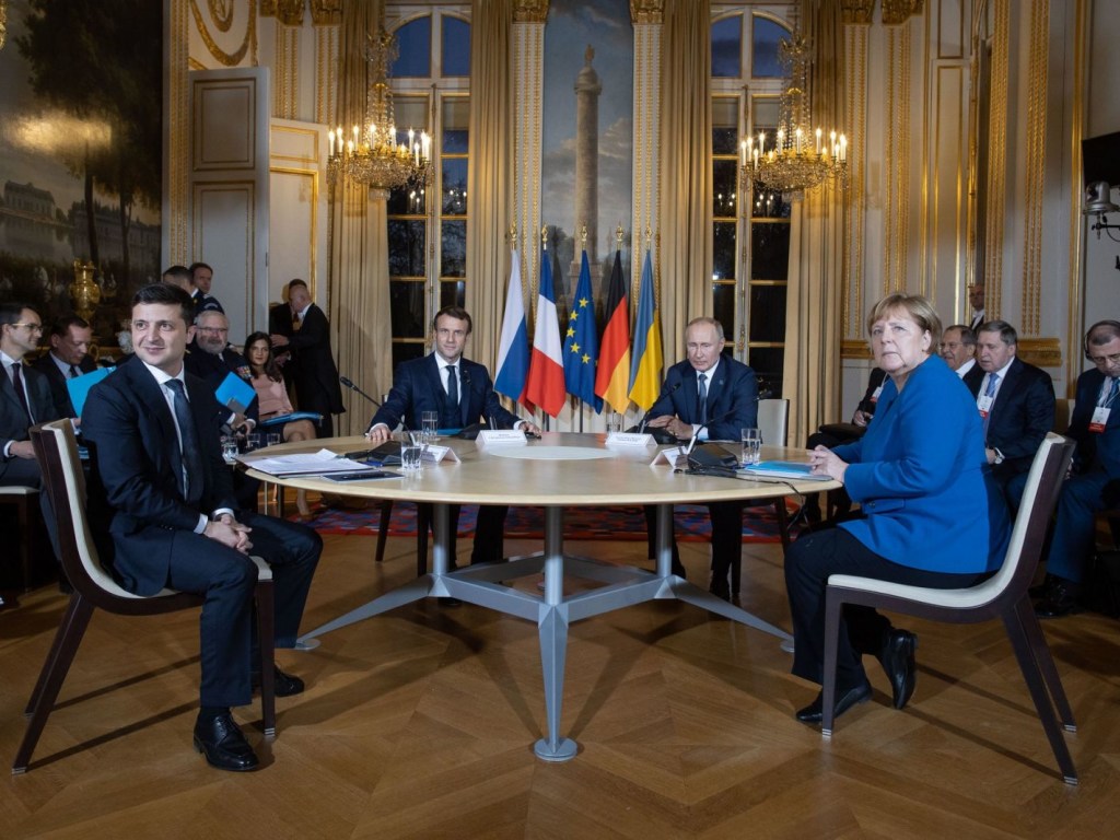 «Нормандский саммит»: РФ и Украина договорились по транзиту газа, но «провалили» разведение сил – СМИ