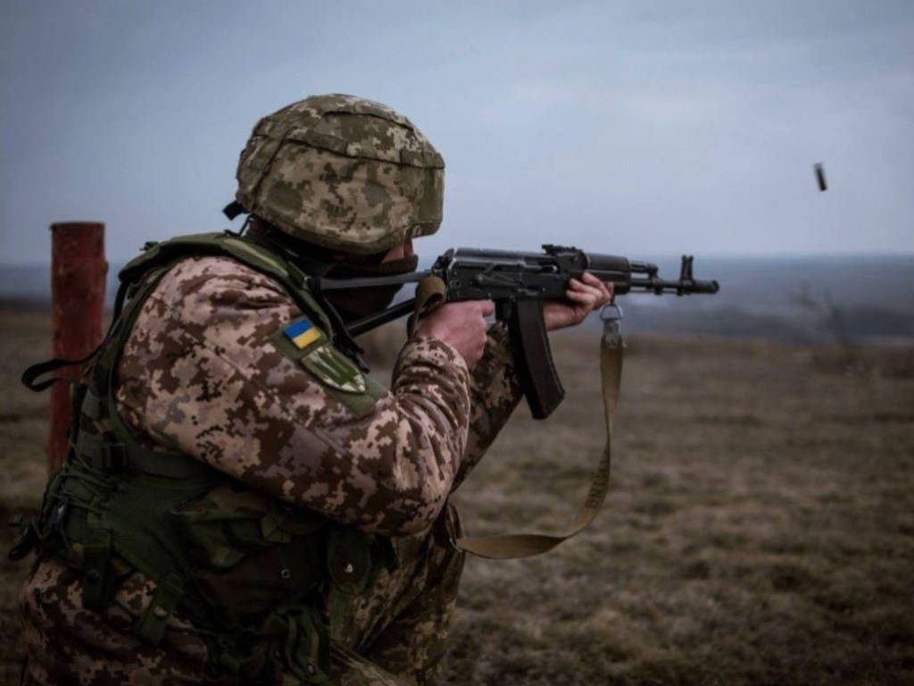 На Донбассе противник 7 раз нарушил режим прекращения огня