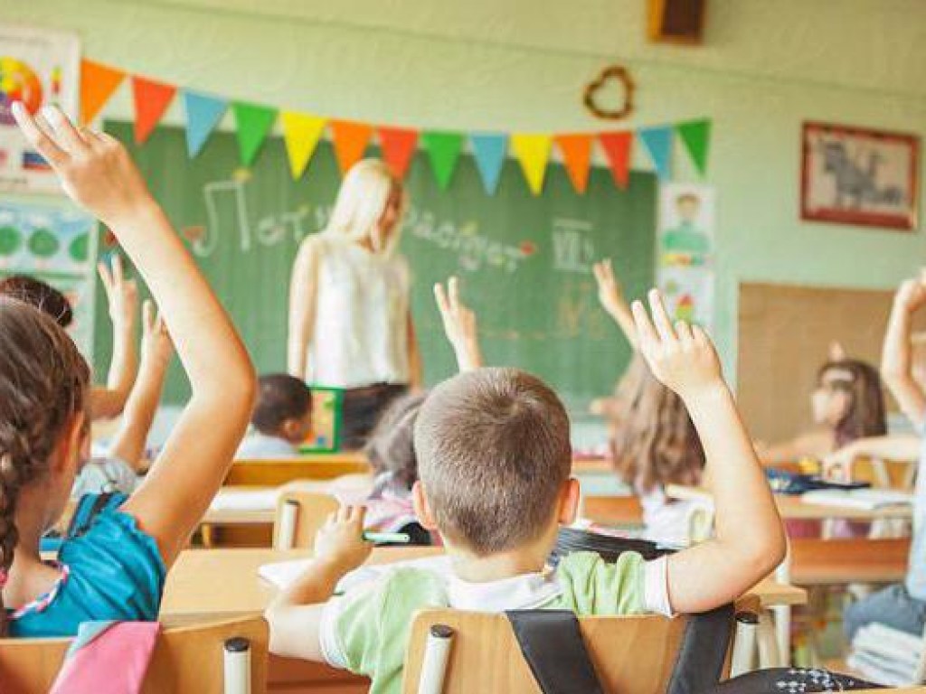 Эксперт: Низкое качество школьного обучения в Украине &#8212; это сигнал о неправильном векторе образовательной реформы
