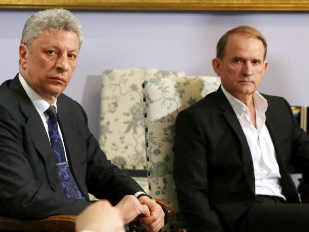 Бойко об обысках в офисе Медведчука: Власть хочет замылить глаза украинцев перед «нормандским саммитом»