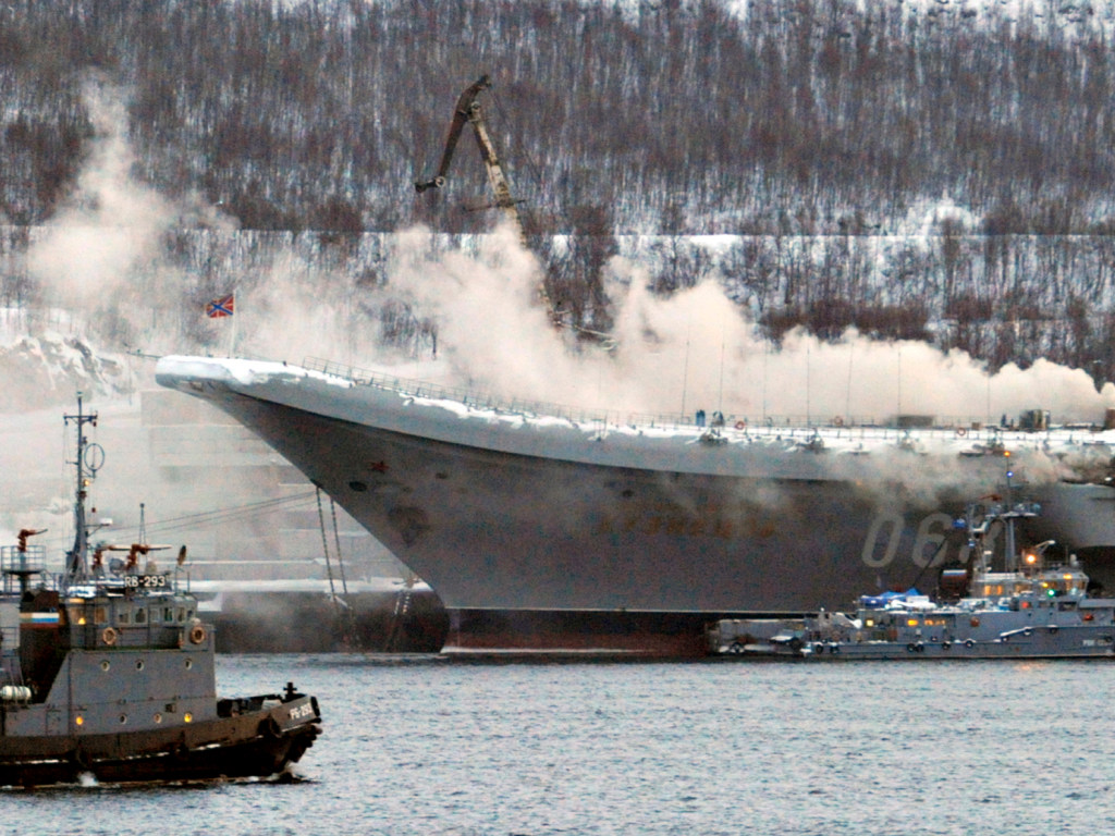 Пожар на русском авианесущем крейсере «Адмирал Кузнецов»: появились подробности