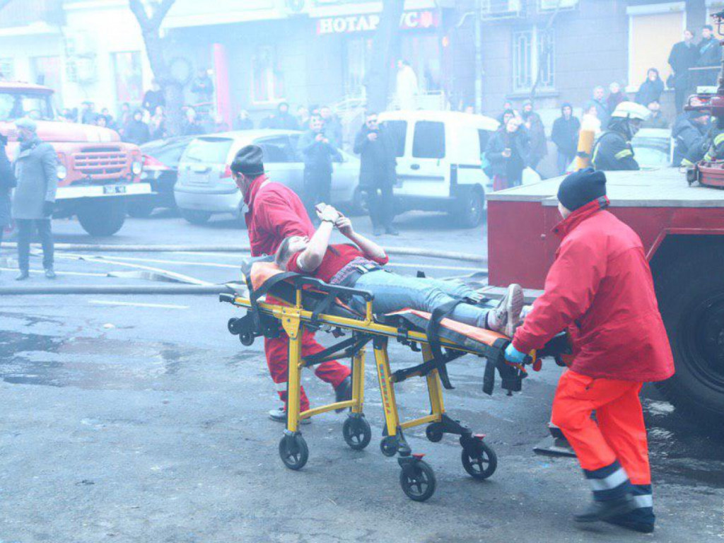 Пожар в Одесском колледже: В мэрии назвали число пострадавших, которые остаются в больницах