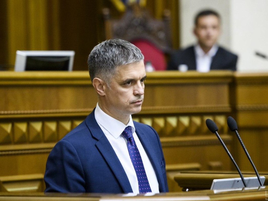 Пристайко оценил позицию РФ по Украине после смены власти в Киеве