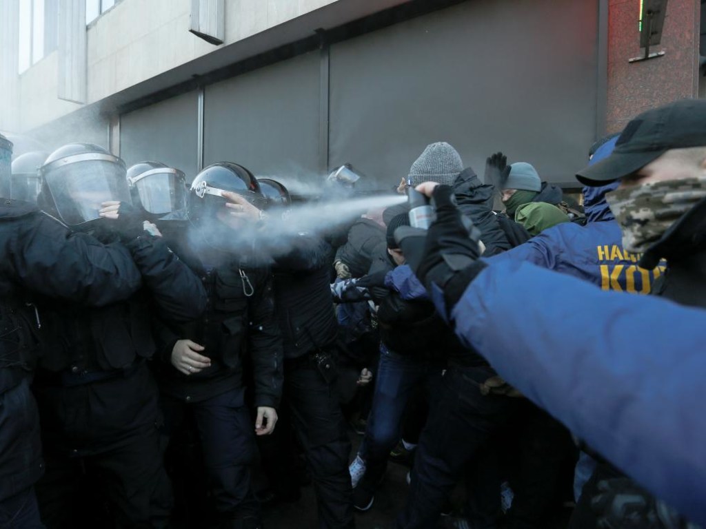 «Земельный Майдан-2020»: Избежит ли Зеленский протестов после Нового года