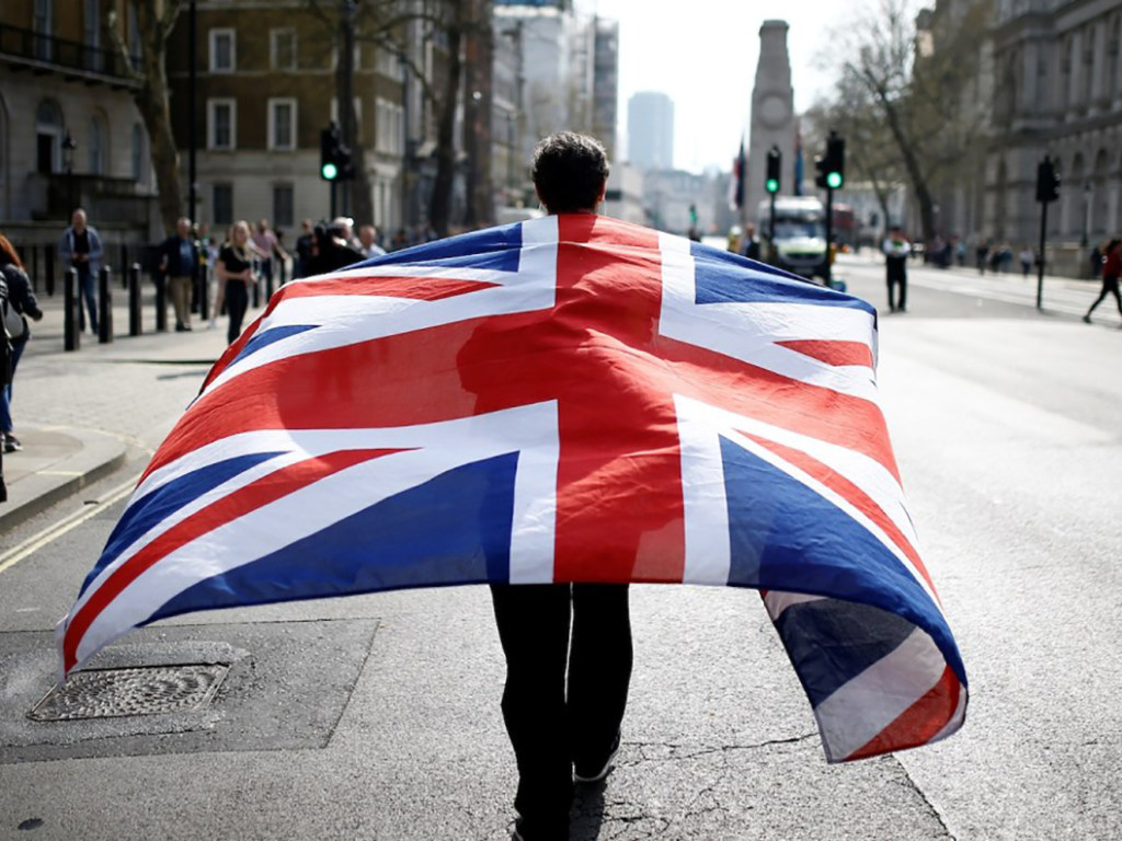 Выборы в Великобритании: Brexit состоится вовремя, Джонсон ограничит американское влияние на Лондон