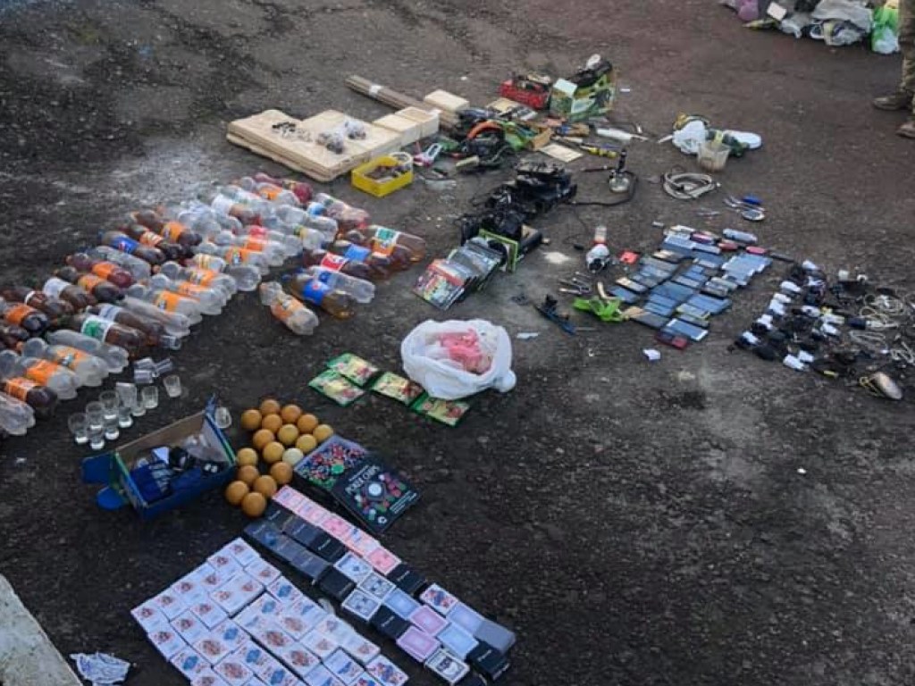 Бунт в Кропивницком СИЗО: в камерах нашли алкоголь, наркотики и янтарь (ФОТО)