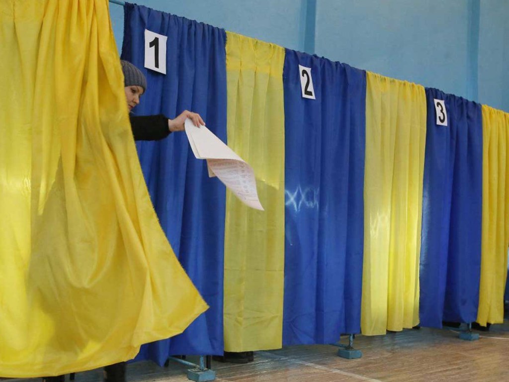 В 86 территориальных общинах стартовали местные выборы