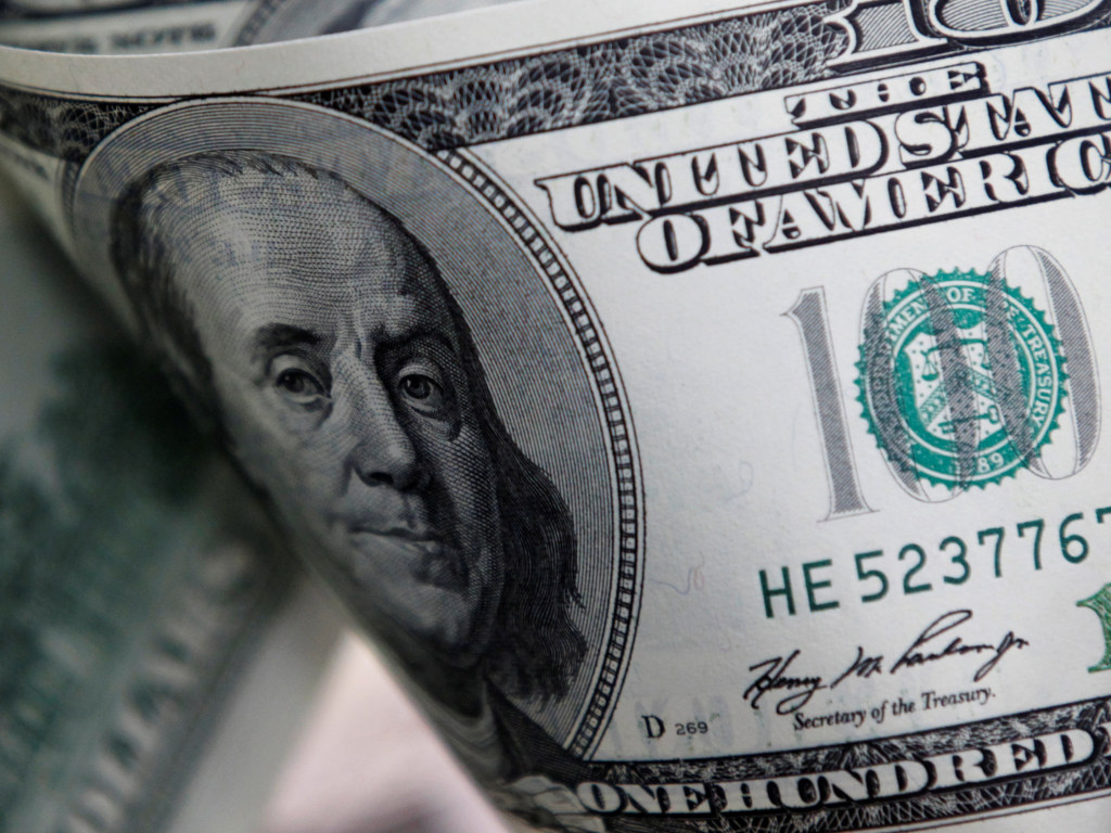 С начала года НБУ купил рекордное количество валюты на межбанке