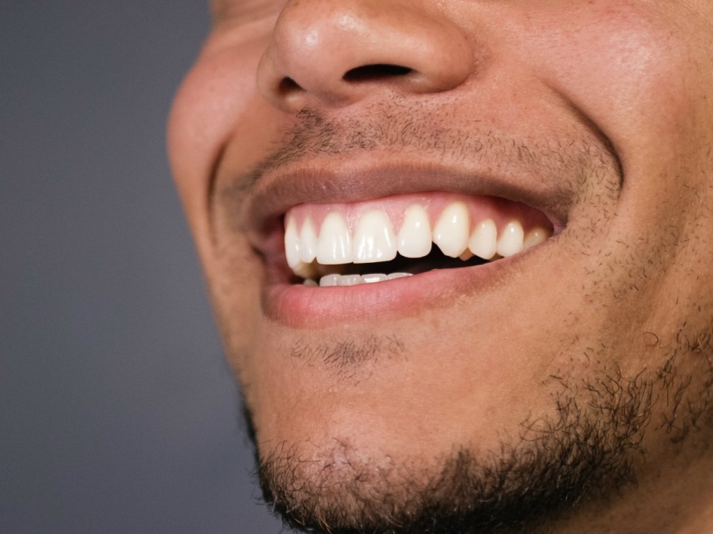 Ученые выяснили, как зубной налет провоцирует сердечную недостаточность